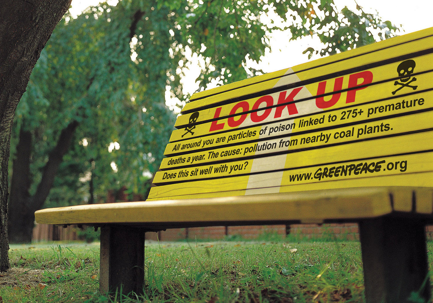 green-peace-smog-campaign-bench Greenpeace Ad Campaign Targeting Smog in California - Park Bench Advertisement