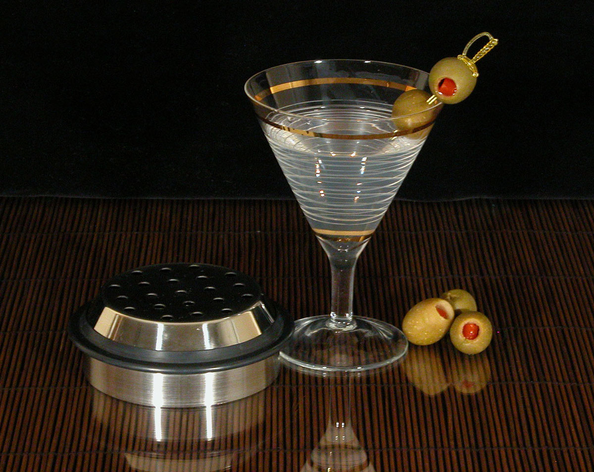 Josh Wallace photography - Maestro Shaker / Martini Glass, product photography